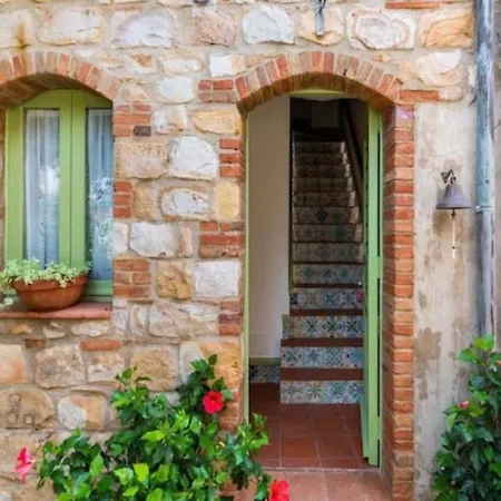 Case Saponara Cefalù Esterno foto